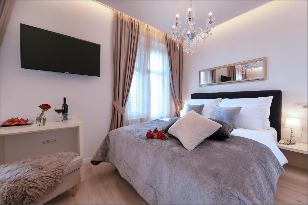 Via Porto Rooms 斯普利特 外观 照片